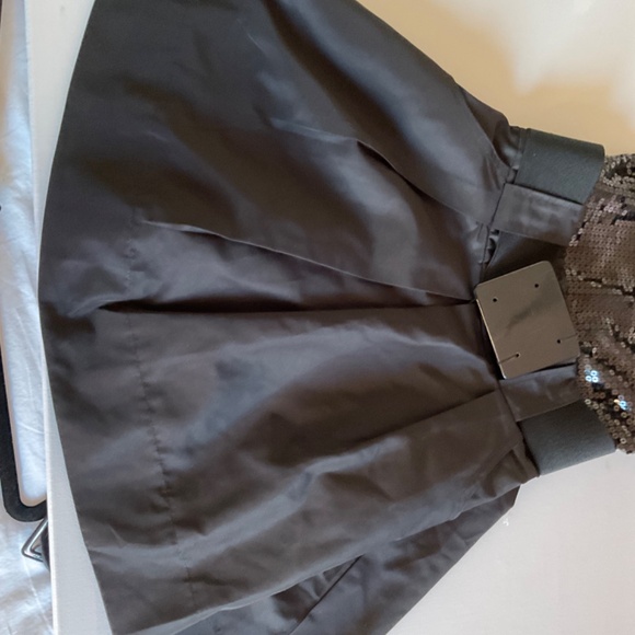 Costa Blanca Short Strapless Satin Black Dress with Sequin Top and Belt Size XS. - Picture 5 of 10